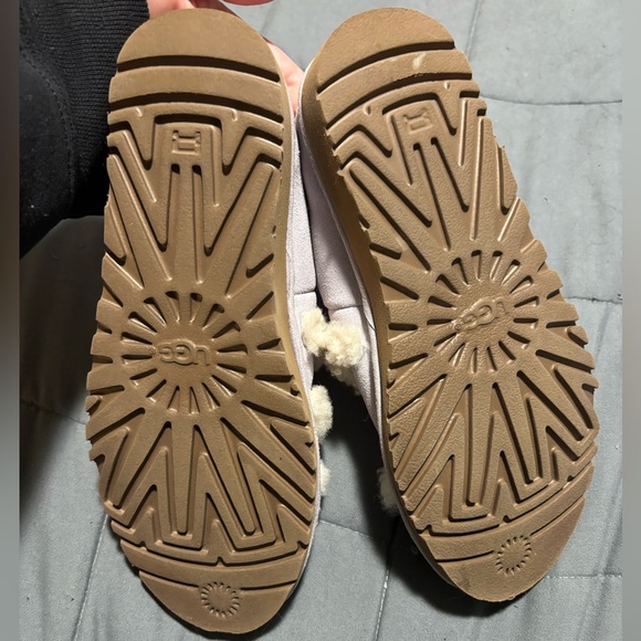 UGG Lilac Suede and Shearling Slide Slipper Woman’s Size 7 - Picture 3 of 8